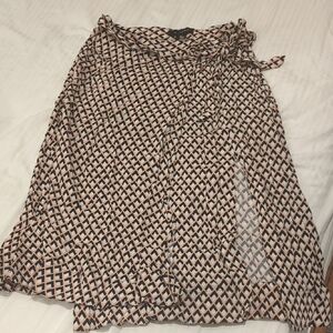 Who What Wear Black and Cream A-Line Skirt